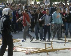 Dos periodistas heridos en la audiencia nacional de Huelva